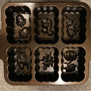Nordicware Harvest Mini Loaf Pan